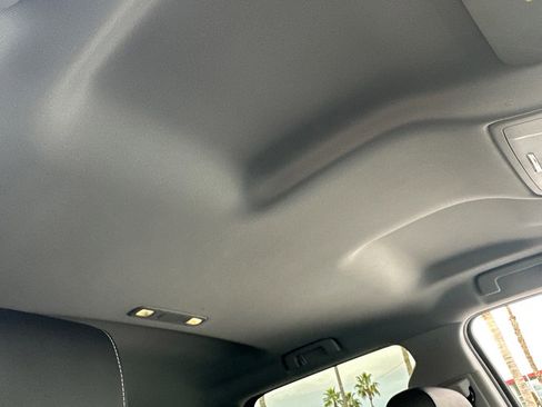 Used 2018 GMC Sierra 1500 SLT image 17