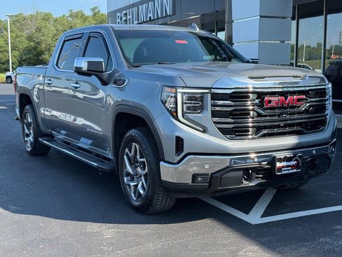 Used 2024 GMC Sierra 1500 SLT w/ SLT Premium Plus Package AWD/4WD image 2