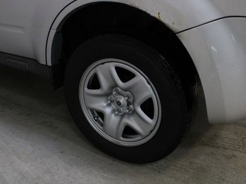 Used 2010 Ford Escape Limited image 26