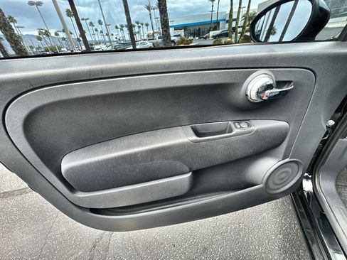 Used 2015 FIAT 500 Pop image 20