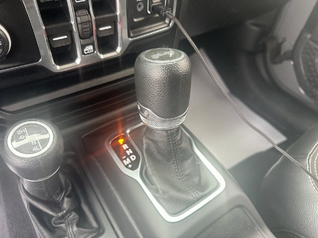 Used 2020 Jeep Wrangler Unlimited Sport AWD/4WD image 22