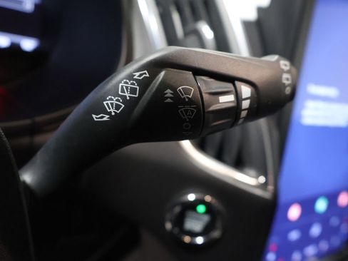 Used 2024 Ford Edge Titanium image 33