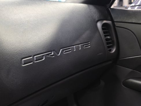 Used 2009 Chevrolet Corvette Convertible w/ Preferred Equipment Group RWD image 23