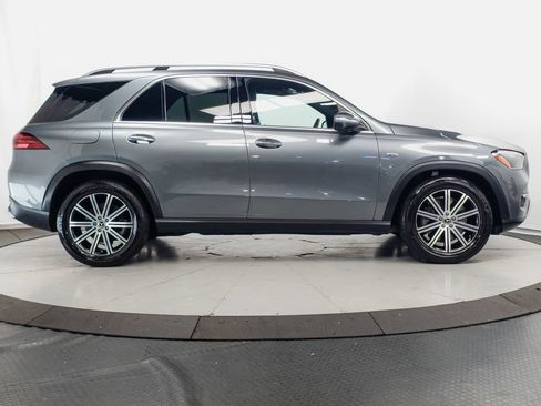Used 2025 Mercedes-Benz GLE 450e 4MATIC image 35