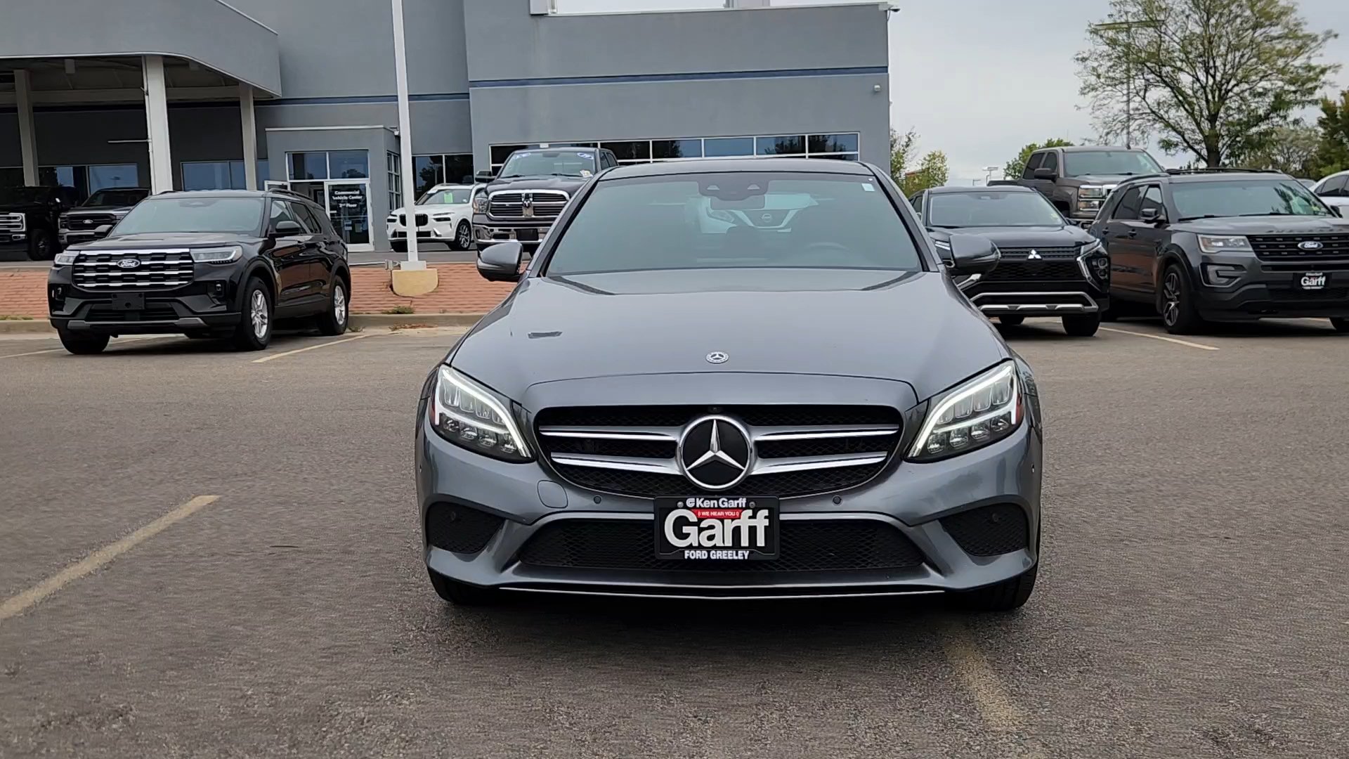Used 2021 Mercedes-Benz C 300 4MATIC Sedan image 4