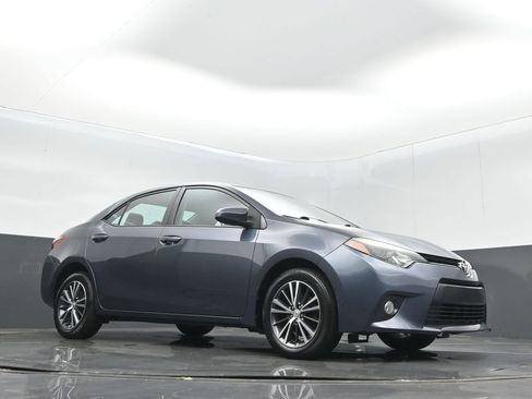 Used 2016 Toyota Corolla LE FWD image 26