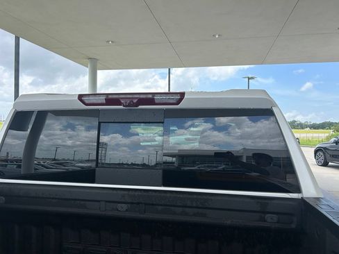 Used 2024 GMC Sierra 1500 Denali AWD/4WD image 27