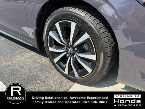 Used 2023 Honda Civic EX-L image 10