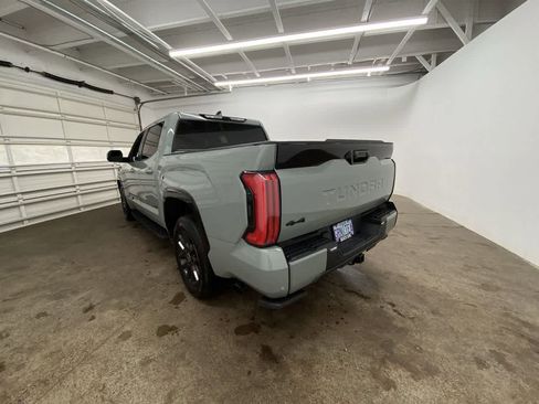Used 2024 Toyota Tundra Platinum image 4
