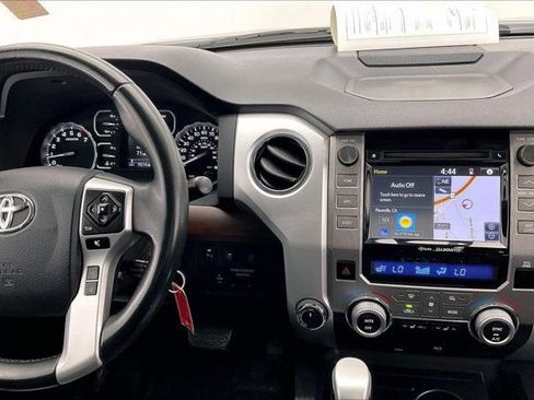 Used 2018 Toyota Tundra Limited w/ Limited Premium Package AWD/4WD image 5