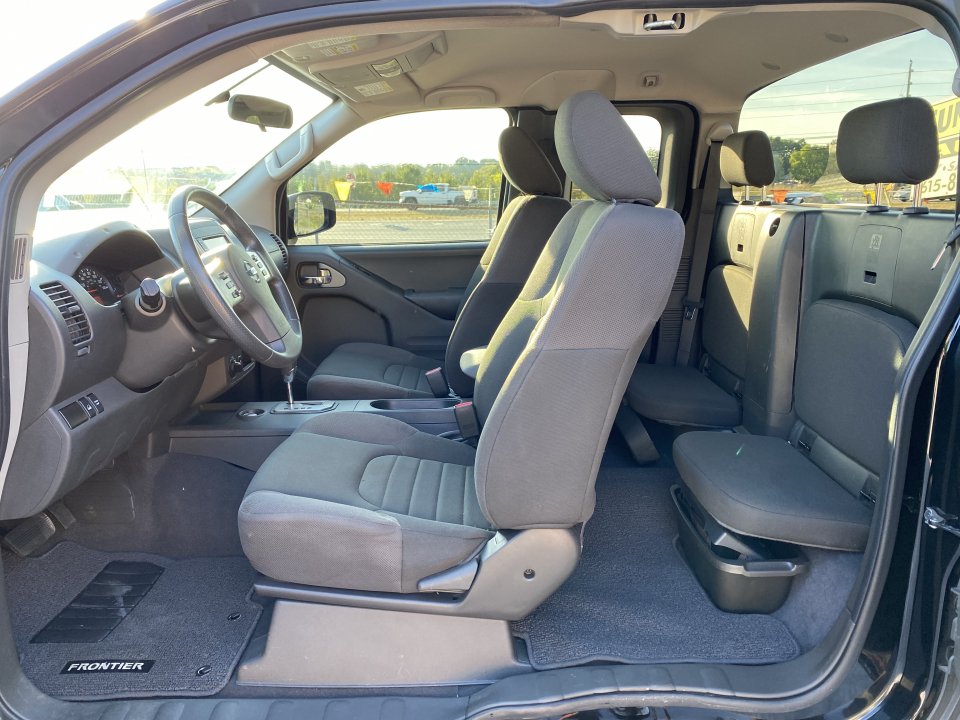 Used 2020 Nissan Frontier S AWD/4WD image 10