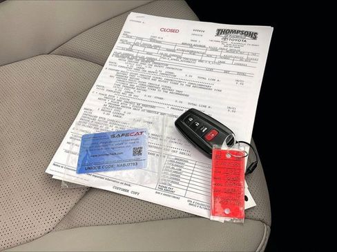 Used 2024 Toyota Camry XSE image 10