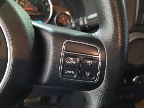 Used 2015 Jeep Wrangler Unlimited Sport image 26