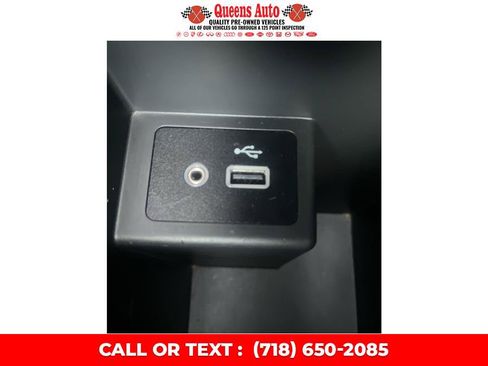 Used 2019 Nissan Sentra SV w/ Special Edition Package FWD image 45
