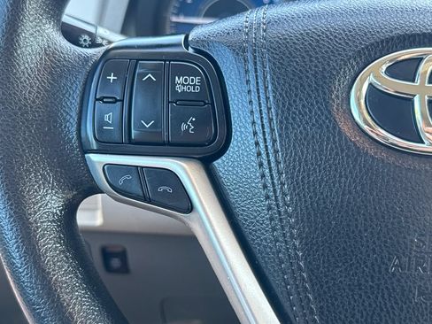 Used 2018 Toyota Sienna LE AWD/4WD image 20