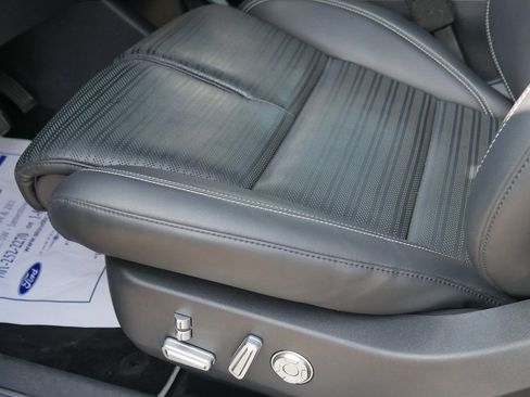 Used 2024 Lincoln Nautilus Reserve w/ Equipment Group 203A image 43