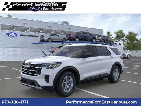 New 2026 Ford Explorer Active AWD/4WD image 16