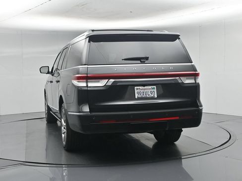 Used 2023 Lincoln Navigator L Reserve AWD/4WD image 32