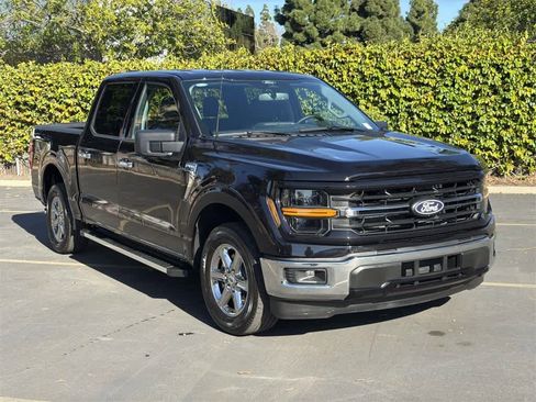 Used 2024 Ford F150 XLT image 8