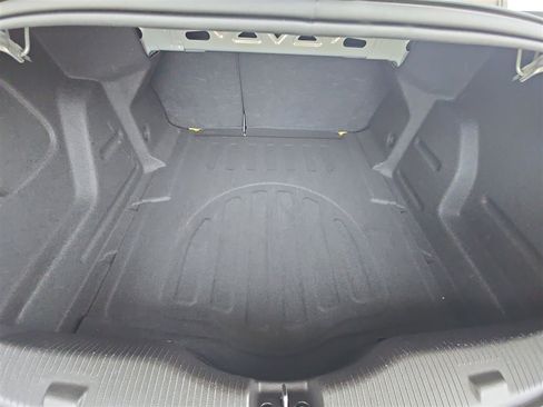 Used 2019 Chevrolet Cruze LT image 23