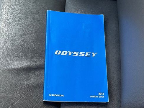 Used 2017 Honda Odyssey Touring image 36