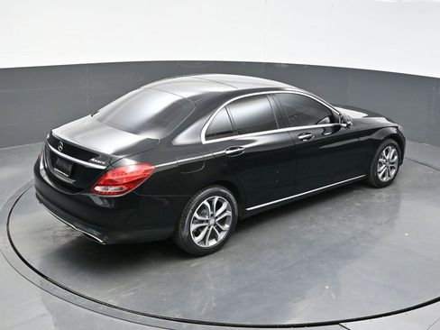 Used 2017 Mercedes-Benz C 300 4MATIC Sedan image 32