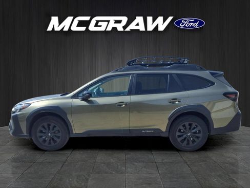 Used 2023 Subaru Outback Onyx Edition AWD/4WD image 9
