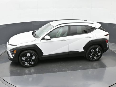 Certified 2024 Hyundai Kona SEL FWD image 36