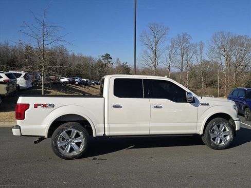 Used 2018 Ford F150 Platinum w/ Equipment Group 701A Luxury image 2