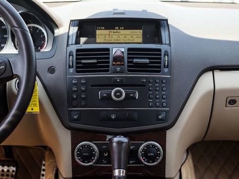 Used 2009 Mercedes-Benz C 350 Sport image 52