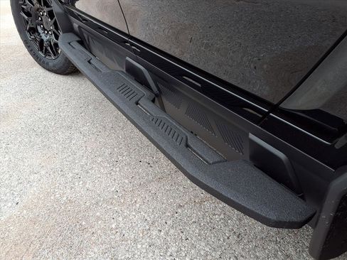 New 2026 GMC Hummer EV SUV image 28