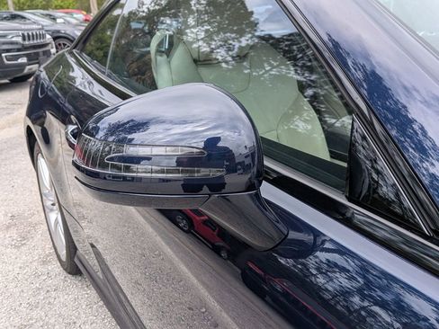 Used 2013 Mercedes-Benz SL 550 image 11