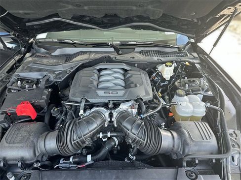 Used 2024 Ford Mustang GT Premium image 27