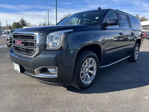 Used 2020 GMC Yukon XL SLT image 11