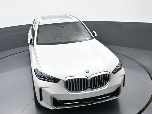 New 2026 BMW X5 xDrive40i AWD/4WD image 31