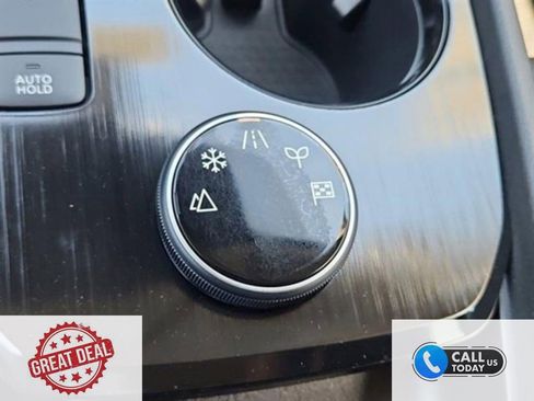 New 2025 Nissan Rogue SL w/ Tech Package image 28