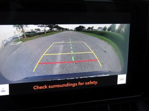 Used 2023 Toyota RAV4 LE FWD image 20