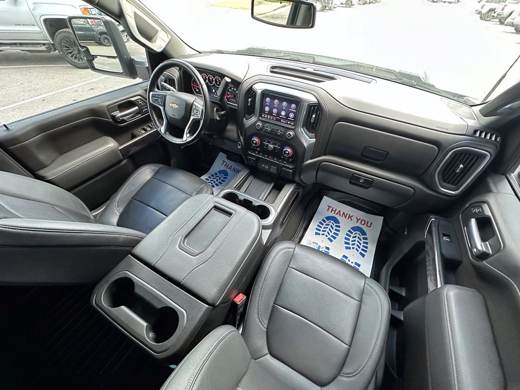 Used 2022 Chevrolet Silverado 2500 LTZ w/ LTZ Convenience Package AWD/4WD image 16