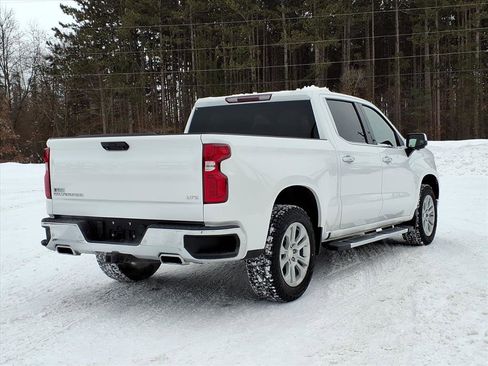 Certified 2022 Chevrolet Silverado 1500 LTZ w/ Z71 Off-Road Package image 16