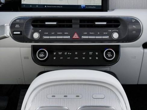 New 2026 Hyundai Palisade Calligraphy AWD/4WD image 16