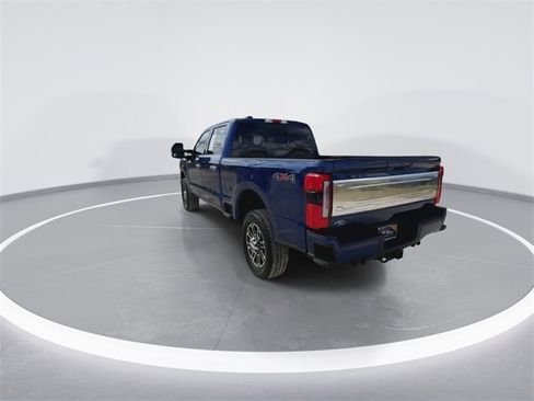 Certified 2026 Ford F250 Platinum w/ Platinum Plus Package image 9