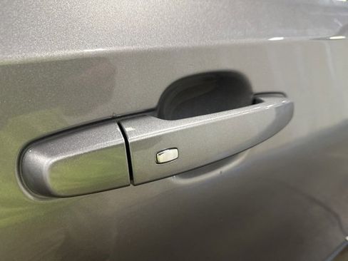 Used 2018 GMC Terrain SLT w/ Preferred Package image 35