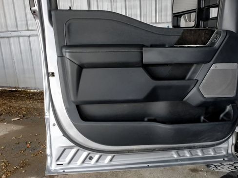 Used 2023 Ford F350 Lariat w/ FX4 Off-Road Package AWD/4WD image 43
