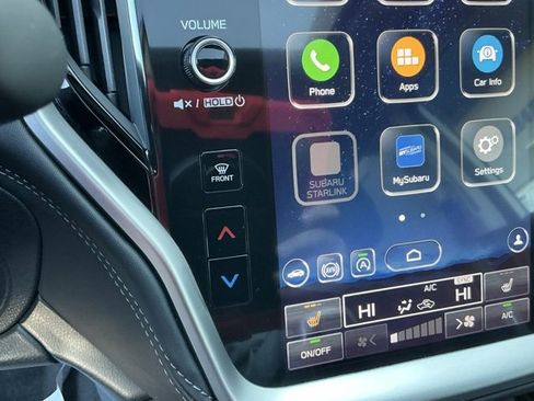 Used 2021 Subaru Outback Limited image 22