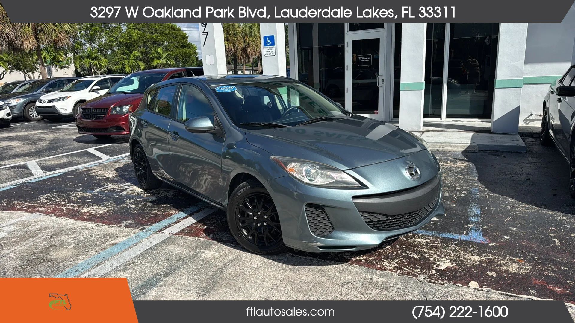 Used 2012 MAZDA MAZDA3 i Grand Touring w/ Tech Pkg FWD image 2