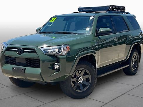 Used 2021 Toyota 4Runner Trail Special Edition AWD/4WD image 3