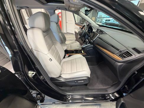 Used 2020 Honda CR-V Touring image 42