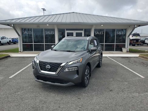 Used 2023 Nissan Rogue SV w/ SV Premium B Package AWD/4WD image 1