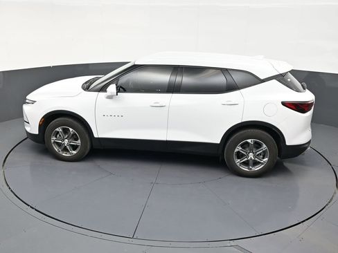 Used 2023 Chevrolet Blazer LT FWD image 13