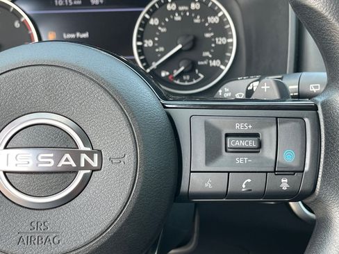 Used 2022 Nissan Rogue SV FWD image 20